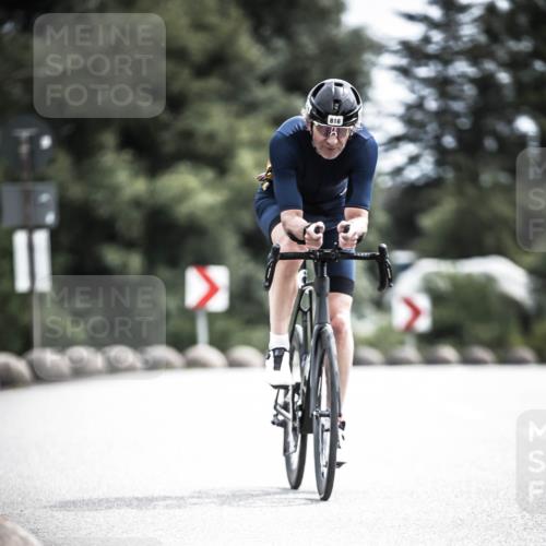 21.06.2026 - 29. Vierlanden-Triathlon H.Heesch http://msf.ph/oto/9905512 21.06.2026 11:39:04 Radfahren 816 meine-sportfotos.de