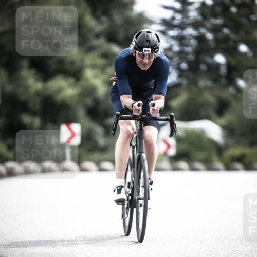 21.06.2026 - 29. Vierlanden-Triathlon H.Heesch http://msf.ph/oto/9905525 21.06.2026 11:39:05 Radfahren 816 meine-sportfotos.de