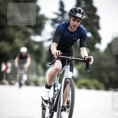 21.06.2026 - 29. Vierlanden-Triathlon H.Heesch http://msf.ph/oto/9905529 21.06.2026 11:42:33 Radfahren 158, 223, 650, 727, 740, 745 meine-sportfotos.de
