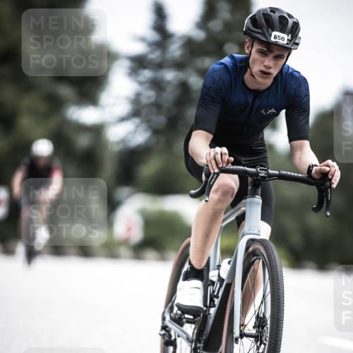 21.06.2026 - 29. Vierlanden-Triathlon H.Heesch http://msf.ph/oto/9905538 21.06.2026 11:42:33 Radfahren 158, 223, 650, 727, 740, 745 meine-sportfotos.de