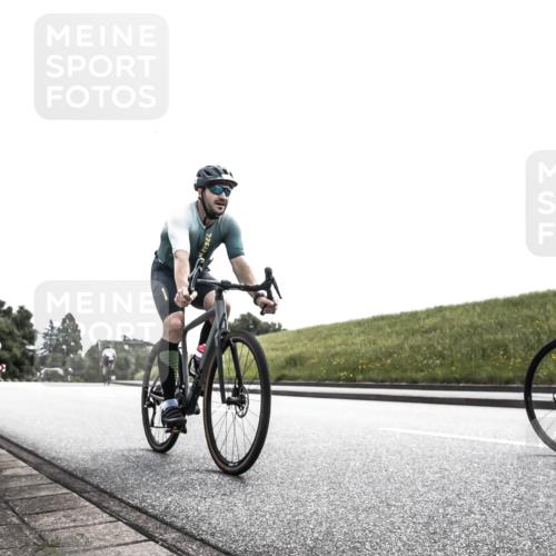 21.06.2026 - 29. Vierlanden-Triathlon H.Heesch http://msf.ph/oto/9905545 21.06.2026 11:10:41 Radfahren 630, 642, 671, 716, 746 meine-sportfotos.de