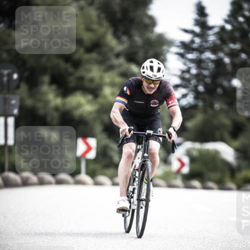 21.06.2026 - 29. Vierlanden-Triathlon H.Heesch http://msf.ph/oto/9905547 21.06.2026 11:42:35 Radfahren 158, 223, 650, 718, 727, 740 meine-sportfotos.de