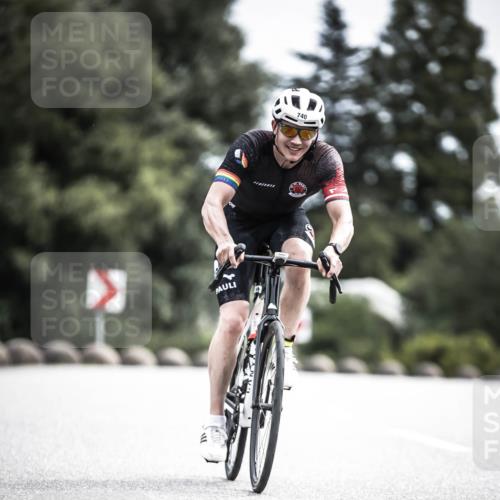 21.06.2026 - 29. Vierlanden-Triathlon H.Heesch http://msf.ph/oto/9905557 21.06.2026 11:42:36 Radfahren 158, 223, 650, 718, 727, 740 meine-sportfotos.de