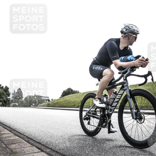 21.06.2026 - 29. Vierlanden-Triathlon H.Heesch http://msf.ph/oto/9905593 21.06.2026 11:11:37 Radfahren 89, 220, 611, 641, 695 meine-sportfotos.de