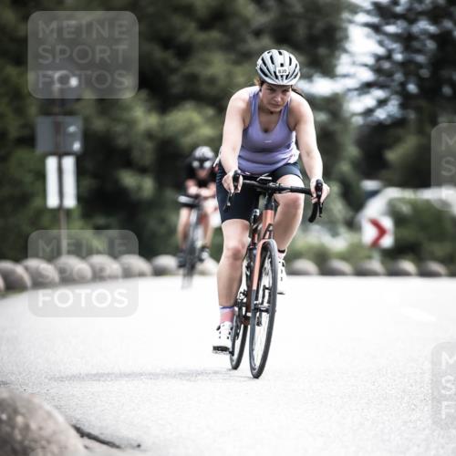 21.06.2026 - 29. Vierlanden-Triathlon H.Heesch http://msf.ph/oto/9905595 21.06.2026 11:39:54 Radfahren 647, 685, 721, 830 meine-sportfotos.de