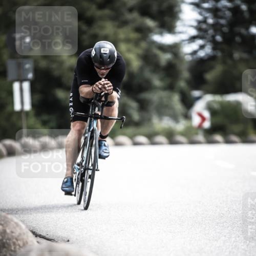 21.06.2026 - 29. Vierlanden-Triathlon H.Heesch http://msf.ph/oto/9905601 21.06.2026 11:42:45 Radfahren 632, 633, 701, 718, 757 meine-sportfotos.de