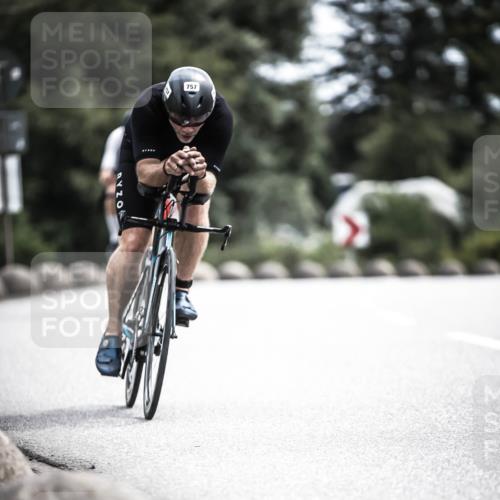 21.06.2026 - 29. Vierlanden-Triathlon H.Heesch http://msf.ph/oto/9905607 21.06.2026 11:42:45 Radfahren 632, 633, 701, 718, 757 meine-sportfotos.de