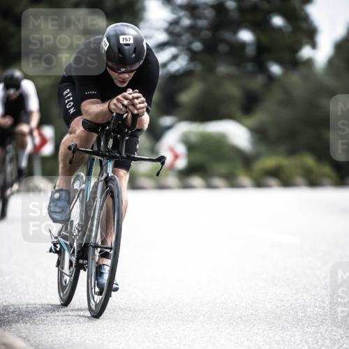 21.06.2026 - 29. Vierlanden-Triathlon H.Heesch http://msf.ph/oto/9905621 21.06.2026 11:42:46 Radfahren 632, 633, 701, 757 meine-sportfotos.de