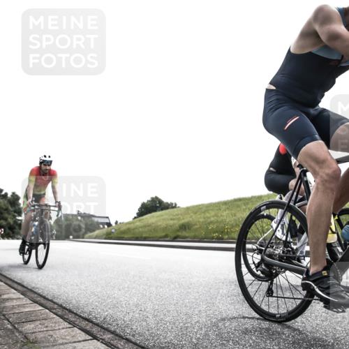 21.06.2026 - 29. Vierlanden-Triathlon H.Heesch http://msf.ph/oto/9905623 21.06.2026 11:11:58 Radfahren 109, 293, 296, 302, 490, 500, 656, 707, 743, 751 meine-sportfotos.de