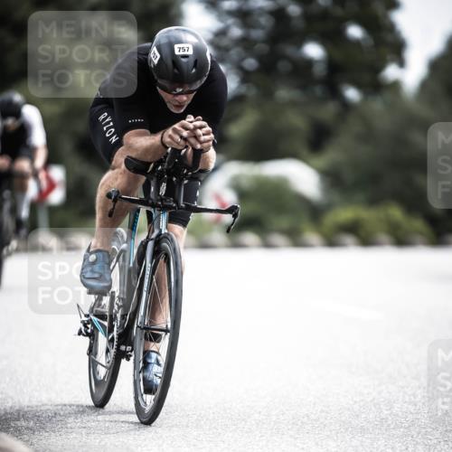 21.06.2026 - 29. Vierlanden-Triathlon H.Heesch http://msf.ph/oto/9905624 21.06.2026 11:42:46 Radfahren 632, 633, 701, 757 meine-sportfotos.de