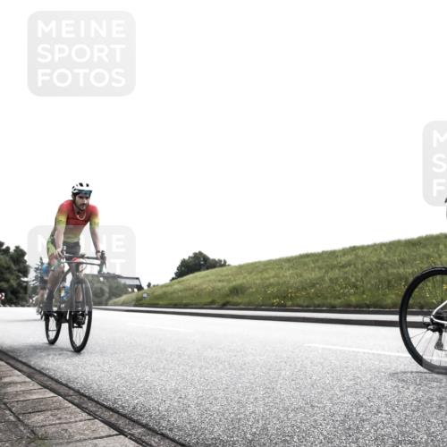 21.06.2026 - 29. Vierlanden-Triathlon H.Heesch http://msf.ph/oto/9905626 21.06.2026 11:11:58 Radfahren 109, 293, 296, 302, 490, 500, 656, 707, 743, 751 meine-sportfotos.de