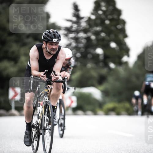 21.06.2026 - 29. Vierlanden-Triathlon H.Heesch http://msf.ph/oto/9905643 21.06.2026 10:24:13 Radfahren 32, 172, 204, 240 meine-sportfotos.de