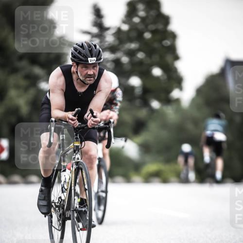 21.06.2026 - 29. Vierlanden-Triathlon H.Heesch http://msf.ph/oto/9905662 21.06.2026 10:24:13 Radfahren 32, 172, 204, 240 meine-sportfotos.de
