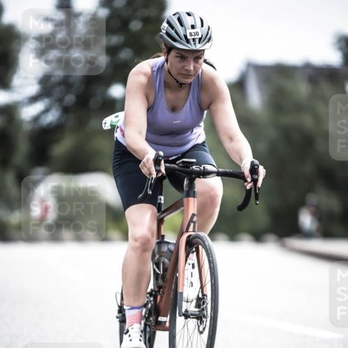 21.06.2026 - 29. Vierlanden-Triathlon H.Heesch http://msf.ph/oto/9905665 21.06.2026 11:39:55 Radfahren 641, 647, 685, 721, 739, 830 meine-sportfotos.de