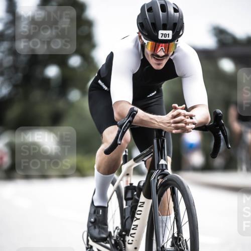 21.06.2026 - 29. Vierlanden-Triathlon H.Heesch http://msf.ph/oto/9905676 21.06.2026 11:42:48 Radfahren 632, 633, 701, 757 meine-sportfotos.de
