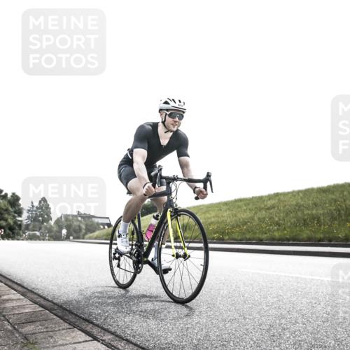 21.06.2026 - 29. Vierlanden-Triathlon H.Heesch http://msf.ph/oto/9905684 21.06.2026 11:13:09 Radfahren 649, 659, 720, 787 meine-sportfotos.de