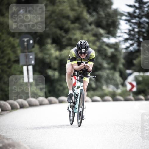 21.06.2026 - 29. Vierlanden-Triathlon H.Heesch http://msf.ph/oto/9905712 21.06.2026 11:43:01 Radfahren 699, 728, 729 meine-sportfotos.de