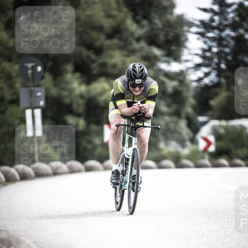 21.06.2026 - 29. Vierlanden-Triathlon H.Heesch http://msf.ph/oto/9905718 21.06.2026 11:43:01 Radfahren 699, 728, 729 meine-sportfotos.de