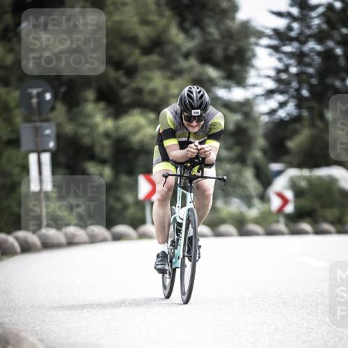 21.06.2026 - 29. Vierlanden-Triathlon H.Heesch http://msf.ph/oto/9905721 21.06.2026 11:43:01 Radfahren 699, 728, 729 meine-sportfotos.de