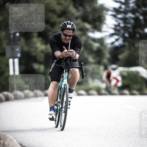 21.06.2026 - 29. Vierlanden-Triathlon H.Heesch http://msf.ph/oto/9905805 21.06.2026 11:40:02 Radfahren 641, 685, 739, 850 meine-sportfotos.de