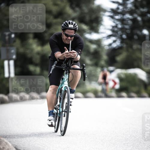 21.06.2026 - 29. Vierlanden-Triathlon H.Heesch http://msf.ph/oto/9905811 21.06.2026 11:40:03 Radfahren 641, 739, 850 meine-sportfotos.de
