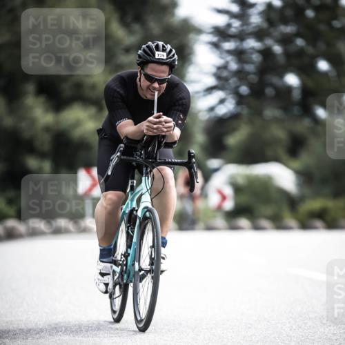 21.06.2026 - 29. Vierlanden-Triathlon H.Heesch http://msf.ph/oto/9905829 21.06.2026 11:40:03 Radfahren 641, 739, 850 meine-sportfotos.de