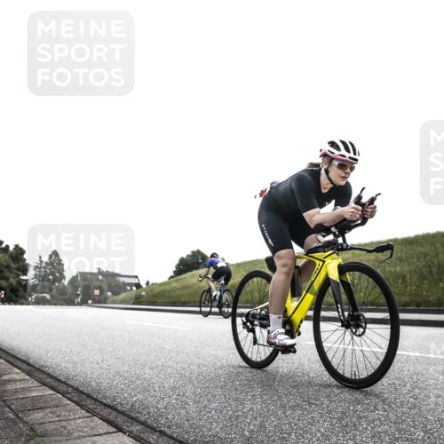21.06.2026 - 29. Vierlanden-Triathlon H.Heesch http://msf.ph/oto/9905832 21.06.2026 11:17:35 Radfahren 272 meine-sportfotos.de
