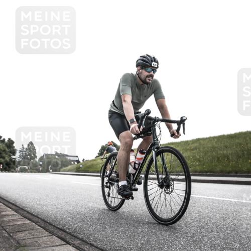 21.06.2026 - 29. Vierlanden-Triathlon H.Heesch http://msf.ph/oto/9905853 21.06.2026 11:18:13 Radfahren 635 meine-sportfotos.de