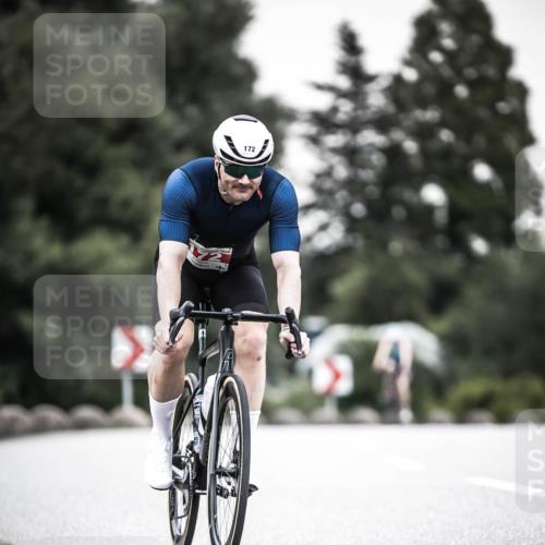 21.06.2026 - 29. Vierlanden-Triathlon H.Heesch http://msf.ph/oto/9905856 21.06.2026 10:24:20 Radfahren 74, 172, 196, 240, 377, 545 meine-sportfotos.de
