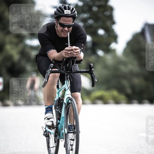 21.06.2026 - 29. Vierlanden-Triathlon H.Heesch http://msf.ph/oto/9905865 21.06.2026 11:40:03 Radfahren 641, 739, 850 meine-sportfotos.de