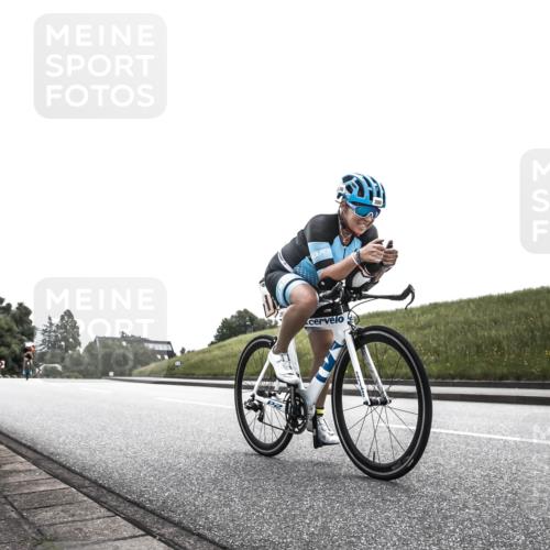 21.06.2026 - 29. Vierlanden-Triathlon H.Heesch http://msf.ph/oto/9905878 21.06.2026 11:18:54 Radfahren 300, 645, 664, 794, 808 meine-sportfotos.de
