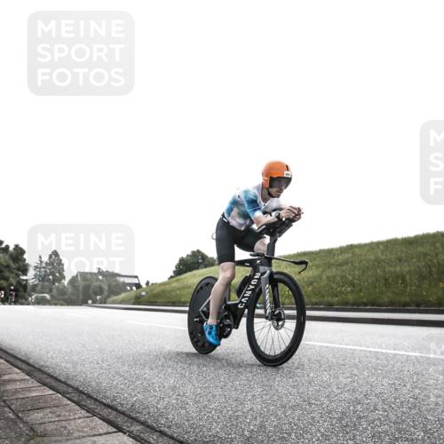 21.06.2026 - 29. Vierlanden-Triathlon H.Heesch http://msf.ph/oto/9905908 21.06.2026 11:19:52 Radfahren 280, 730, 764, 805 meine-sportfotos.de