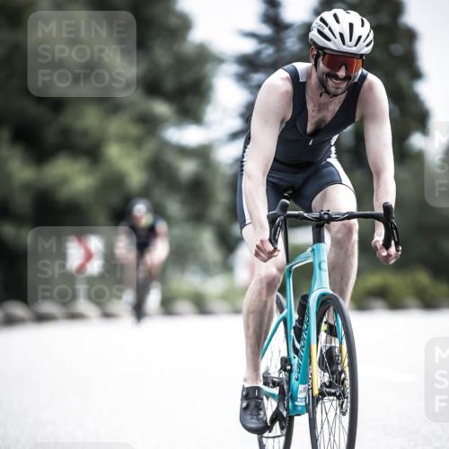 21.06.2026 - 29. Vierlanden-Triathlon H.Heesch http://msf.ph/oto/9905913 21.06.2026 11:43:32 Radfahren 628, 657, 687, 689, 731 meine-sportfotos.de