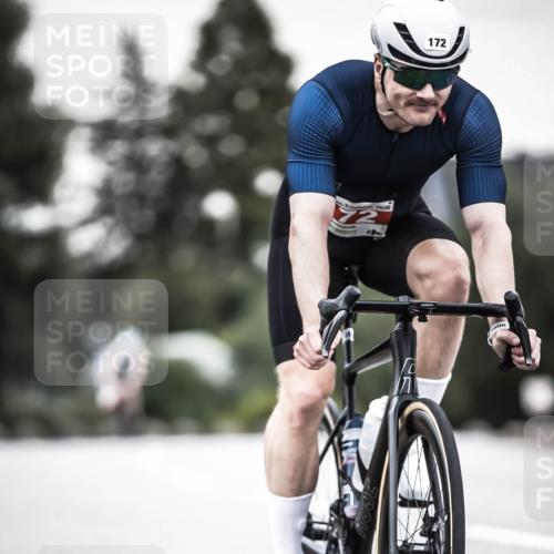 21.06.2026 - 29. Vierlanden-Triathlon H.Heesch http://msf.ph/oto/9905914 21.06.2026 10:24:21 Radfahren 74, 172, 196, 240, 377, 545 meine-sportfotos.de