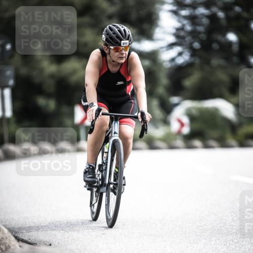21.06.2026 - 29. Vierlanden-Triathlon H.Heesch http://msf.ph/oto/9905929 21.06.2026 11:40:08 Radfahren 87, 688, 850 meine-sportfotos.de