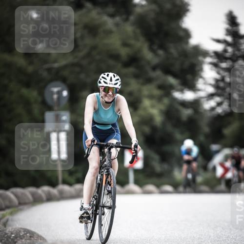 21.06.2026 - 29. Vierlanden-Triathlon H.Heesch http://msf.ph/oto/9905939 21.06.2026 10:24:26 Radfahren 74, 84, 94, 169, 196, 370, 377, 545, 552, 622 meine-sportfotos.de