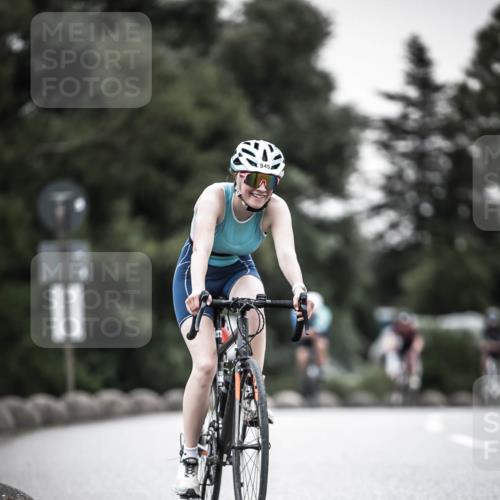 21.06.2026 - 29. Vierlanden-Triathlon H.Heesch http://msf.ph/oto/9905956 21.06.2026 10:24:26 Radfahren 74, 84, 94, 169, 196, 370, 377, 545, 552, 622 meine-sportfotos.de
