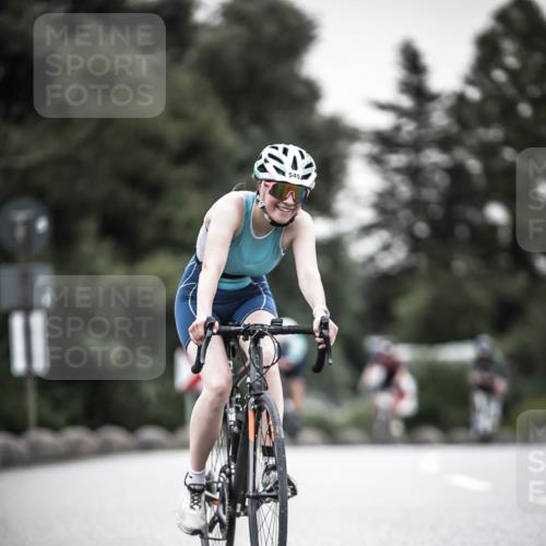 21.06.2026 - 29. Vierlanden-Triathlon H.Heesch http://msf.ph/oto/9905964 21.06.2026 10:24:27 Radfahren 74, 84, 94, 169, 196, 370, 377, 545, 552, 622 meine-sportfotos.de