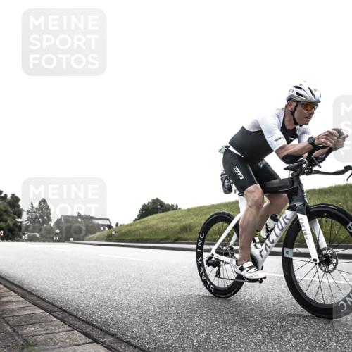 21.06.2026 - 29. Vierlanden-Triathlon H.Heesch http://msf.ph/oto/9905970 21.06.2026 11:20:46 Radfahren 191, 683, 750, 813, 838 meine-sportfotos.de