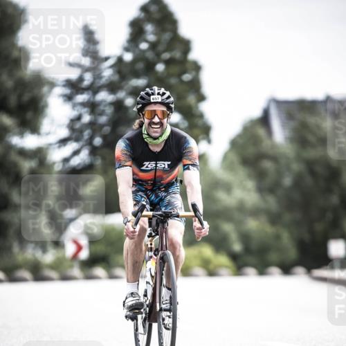 21.06.2026 - 29. Vierlanden-Triathlon H.Heesch http://msf.ph/oto/9905981 21.06.2026 11:43:35 Radfahren 278, 628, 657, 687, 689, 720, 731 meine-sportfotos.de