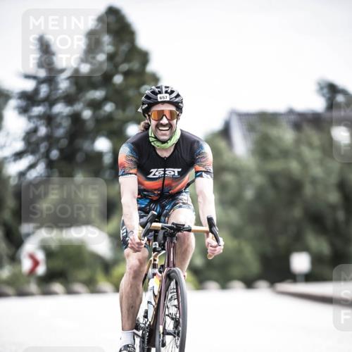 21.06.2026 - 29. Vierlanden-Triathlon H.Heesch http://msf.ph/oto/9905990 21.06.2026 11:43:35 Radfahren 278, 628, 657, 687, 689, 720, 731 meine-sportfotos.de
