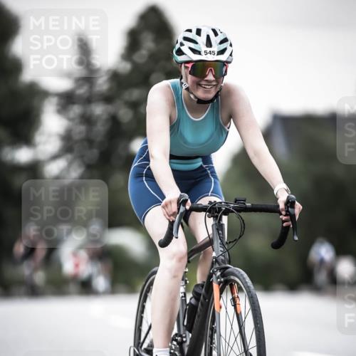 21.06.2026 - 29. Vierlanden-Triathlon H.Heesch http://msf.ph/oto/9906026 21.06.2026 10:24:27 Radfahren 74, 84, 94, 169, 196, 370, 377, 545, 552, 622 meine-sportfotos.de