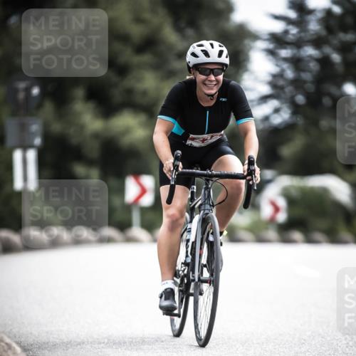 21.06.2026 - 29. Vierlanden-Triathlon H.Heesch http://msf.ph/oto/9906038 21.06.2026 11:40:17 Radfahren 232, 688 meine-sportfotos.de