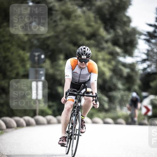 21.06.2026 - 29. Vierlanden-Triathlon H.Heesch http://msf.ph/oto/9906048 21.06.2026 11:44:14 Radfahren 710, 715, 747 meine-sportfotos.de