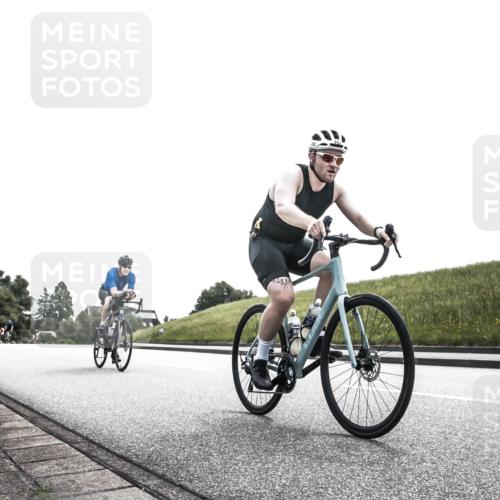 21.06.2026 - 29. Vierlanden-Triathlon H.Heesch http://msf.ph/oto/9906051 21.06.2026 11:23:11 Radfahren 91, 639, 692, 752, 759 meine-sportfotos.de