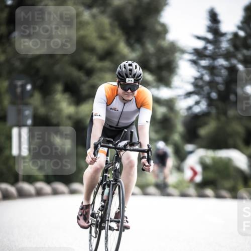 21.06.2026 - 29. Vierlanden-Triathlon H.Heesch http://msf.ph/oto/9906062 21.06.2026 11:44:14 Radfahren 710, 715, 747 meine-sportfotos.de