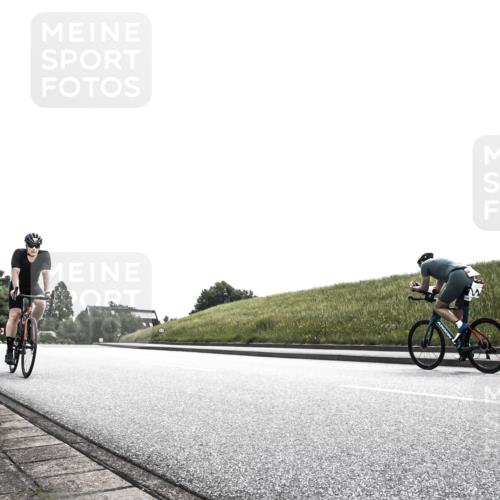 21.06.2026 - 29. Vierlanden-Triathlon H.Heesch http://msf.ph/oto/9906063 21.06.2026 11:23:32 Radfahren 766, 819 meine-sportfotos.de