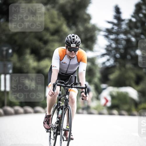 21.06.2026 - 29. Vierlanden-Triathlon H.Heesch http://msf.ph/oto/9906065 21.06.2026 11:44:14 Radfahren 710, 715, 747 meine-sportfotos.de