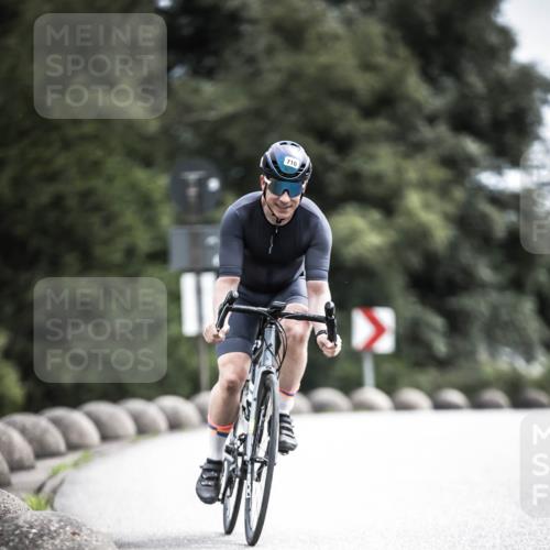 21.06.2026 - 29. Vierlanden-Triathlon H.Heesch http://msf.ph/oto/9906070 21.06.2026 11:44:18 Radfahren 710, 715, 805 meine-sportfotos.de