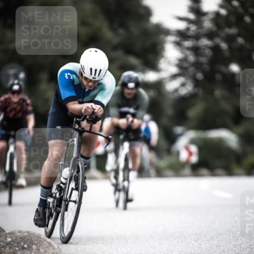 21.06.2026 - 29. Vierlanden-Triathlon H.Heesch http://msf.ph/oto/9906087 21.06.2026 10:24:31 Radfahren 84, 94, 169, 370, 552, 622, 625 meine-sportfotos.de